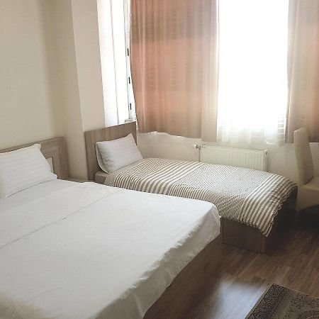 Bolero Hotel Ferizaj Zewnętrze zdjęcie