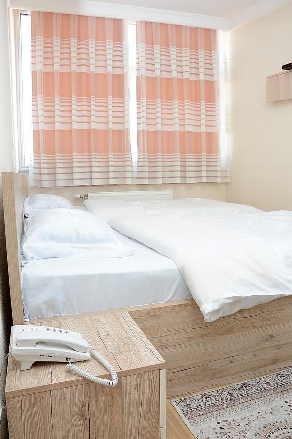 Bolero Hotel Ferizaj Zewnętrze zdjęcie