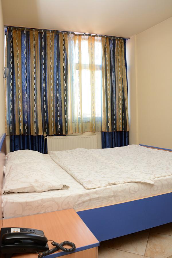Bolero Hotel Ferizaj Zewnętrze zdjęcie